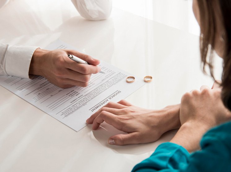 Divorcio de mutuo acuerdo en Dos Hermanas Qué pasa con la vivienda en divorcio en Dos Hermanas